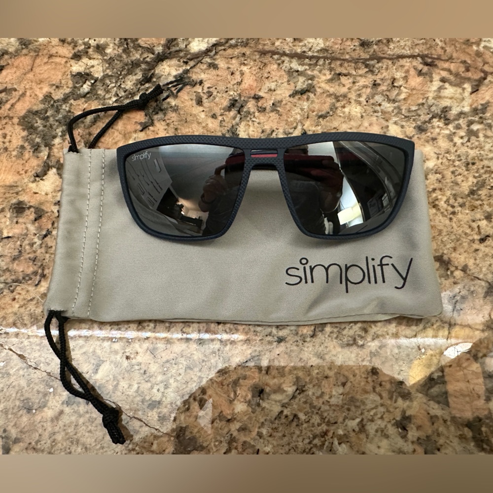 Simplify Barrett Sunglasses // Blue Frame + Silver Lens